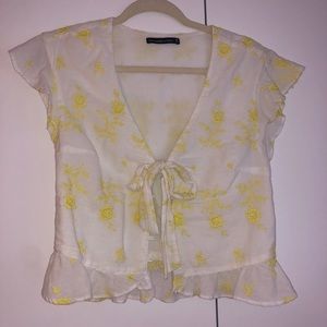A&F White and Yellow Blouse, GREAT condition